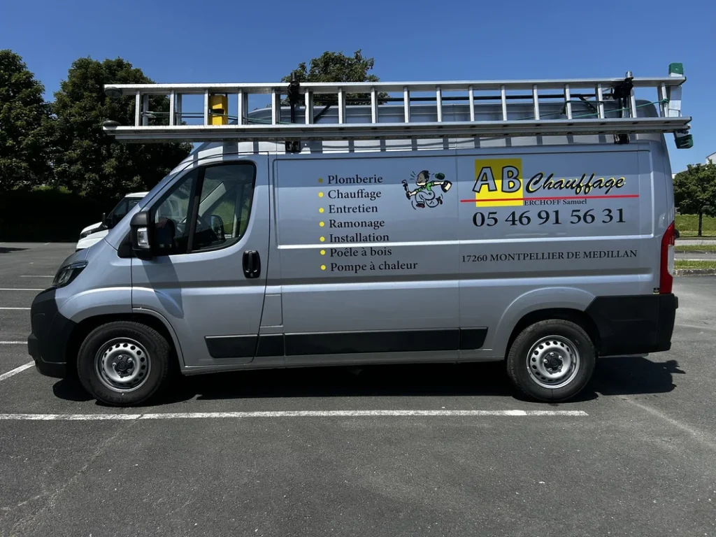 Camion, AB Chauffage, Chauffagiste à Montpellier-de-Médillan